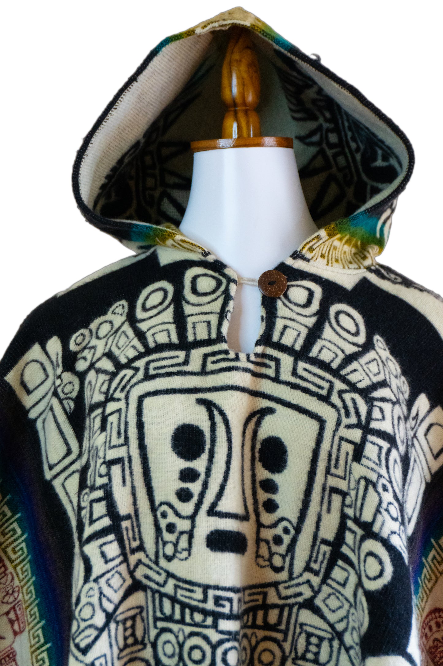 Ecuador Alpaca Wool Unisex Hooded Poncho (SAM-20)